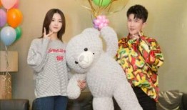 娱乐718快乐你我他吃瓜,快乐你我他，一起吃瓜解闷