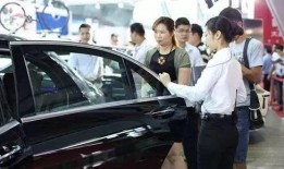 爆料渣女买车视频大全,视频大全曝光惊人内幕