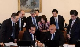 韩国外交官爆料新闻视频,揭秘新闻视频背后的真相