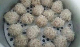 丸子的制作爆料过程视频,匠心独运，美味瞬间呈现