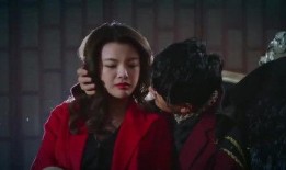 《吸血美女》在线观看,魅惑之夜，禁忌之恋